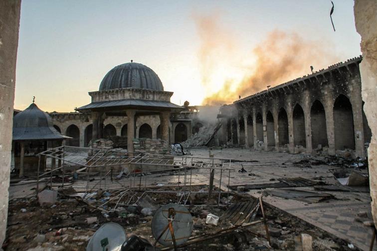 دمار المسجد الأموي في حلب 