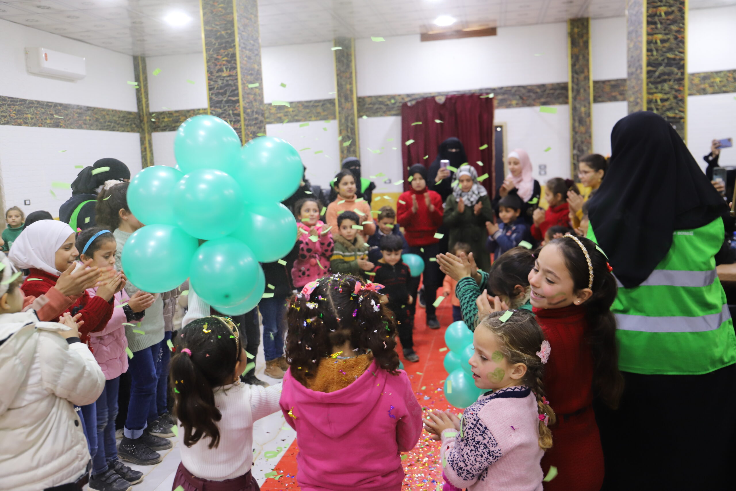 أنشطة ترفيهية للأطفال والشباب: