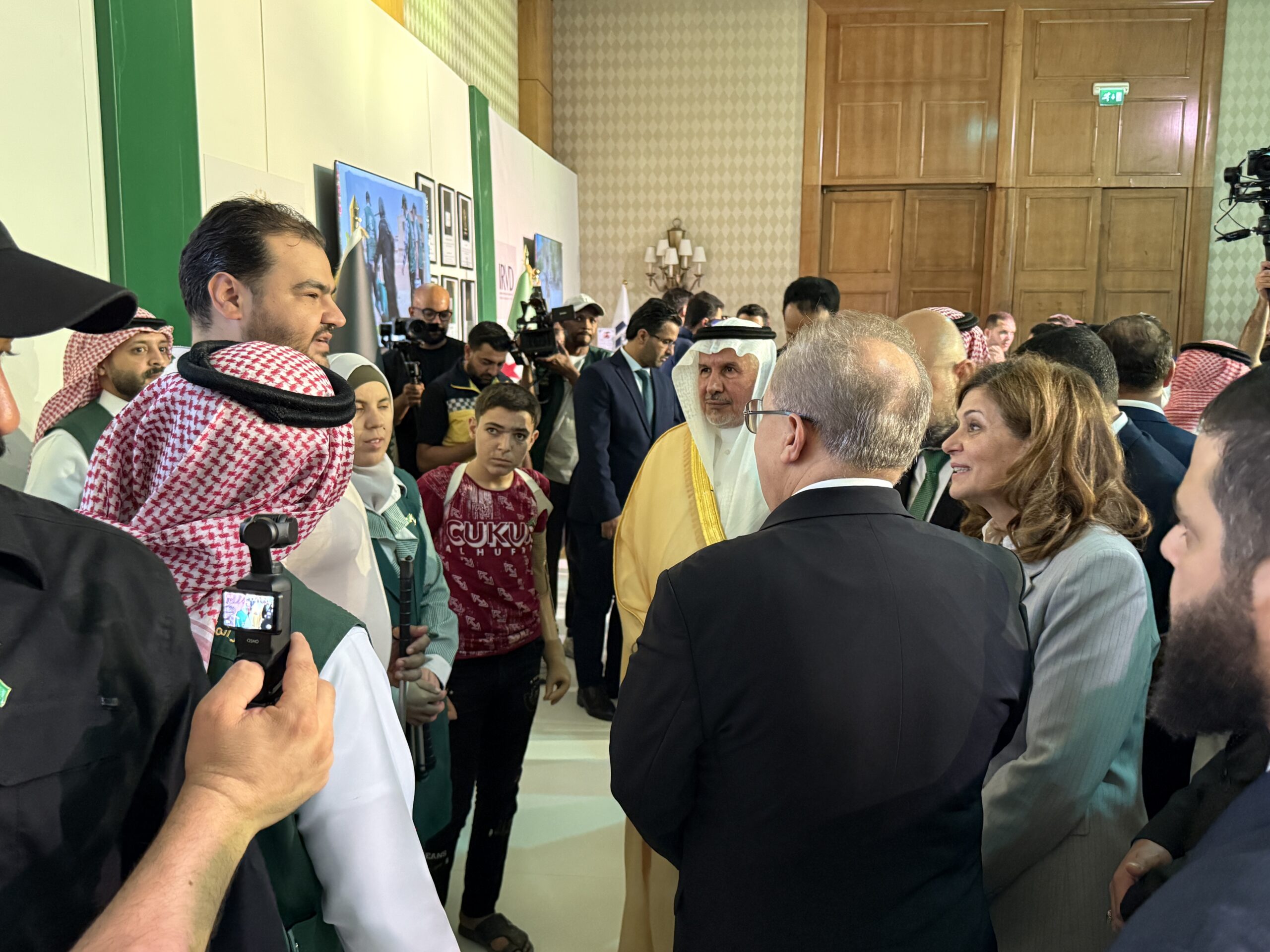 بيان صحفي عن مشروع لإعادة تأهيل المدارس المتضررة في سوريا