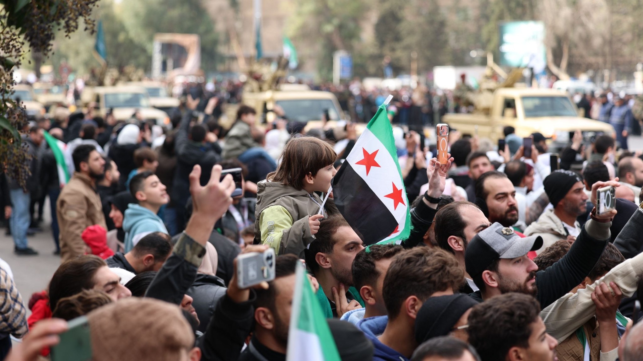 احتفالات السوريين في الذكرى الأولى للتحرير.