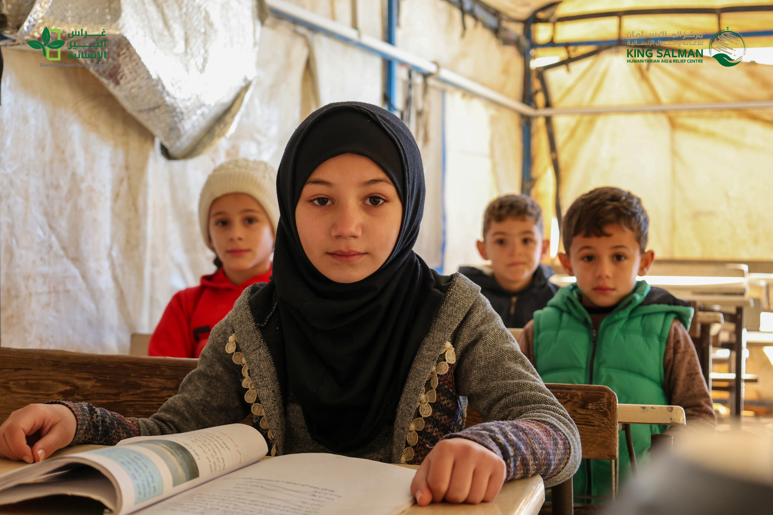 6 4 scaled من خيمةٍ مهترئة إلى غرفة صفية: تعليم يعيد الأمل لـ 2700 طالب/ة