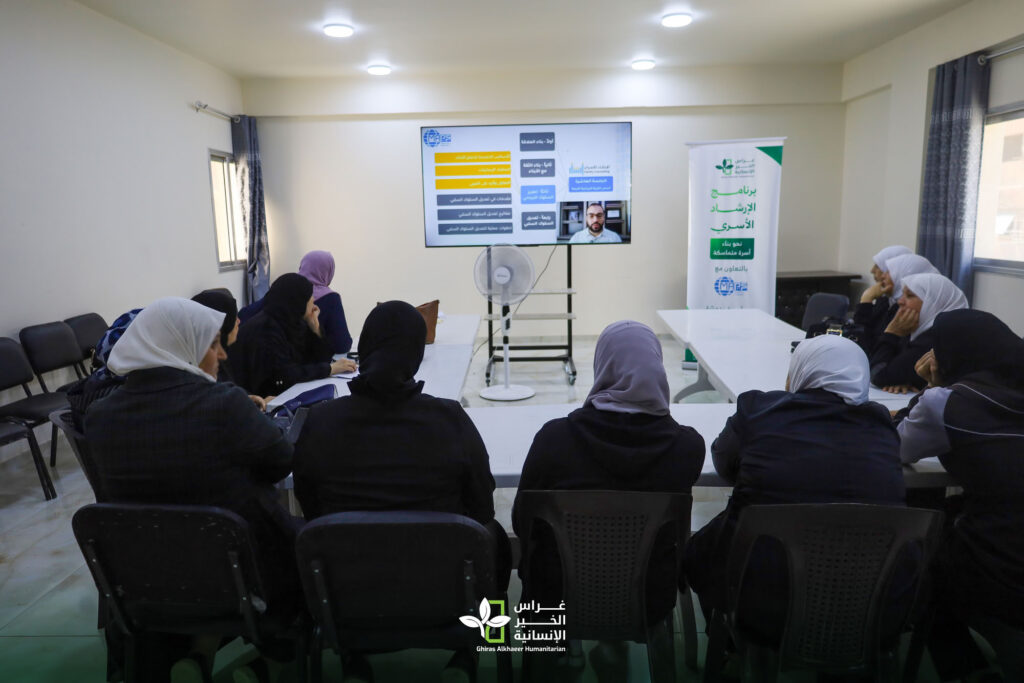 من الاستجابة الإنسانية إلى التنمية المستدامة 8 مركز تدريب مهني