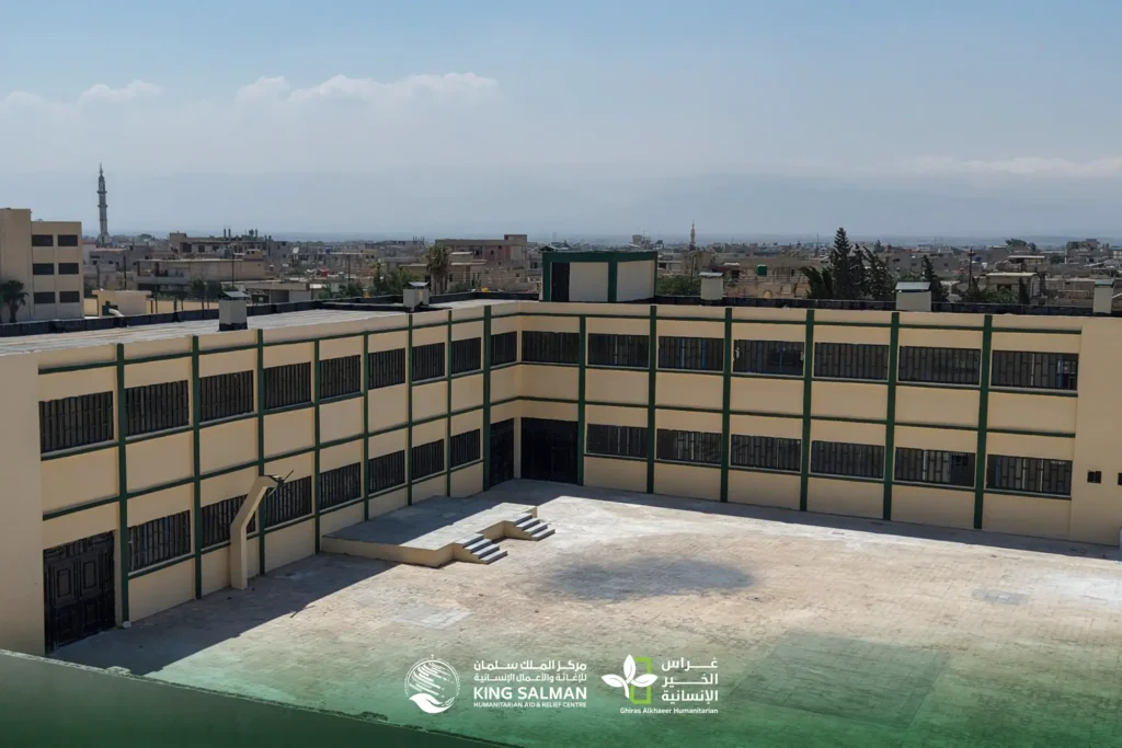 مدرسة مجددة القصير