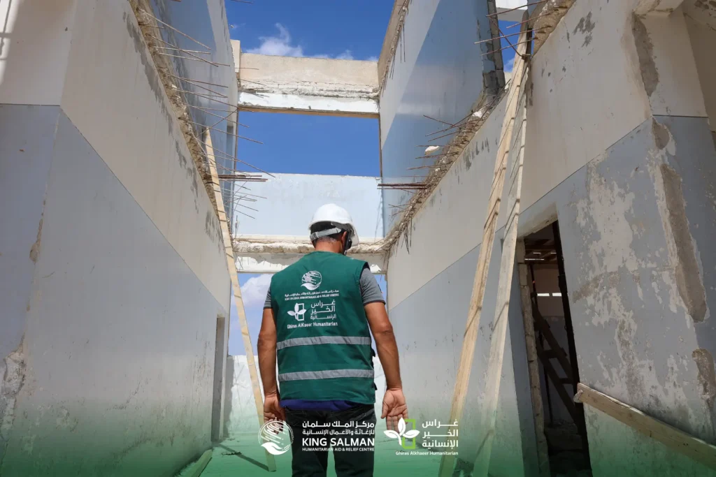 تدشين مشروع إعادة تأهيل مدرسة وجامع في معرشورين بإدلب 7 أعمال بناء للمدارس السورية